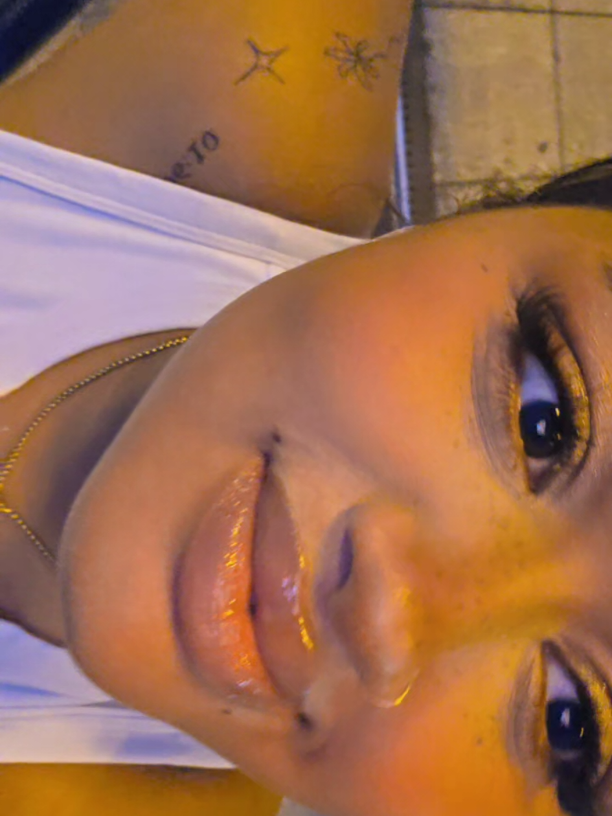 @Ayoko