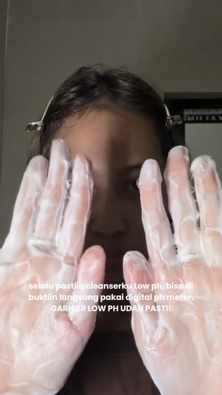 @kartikaa