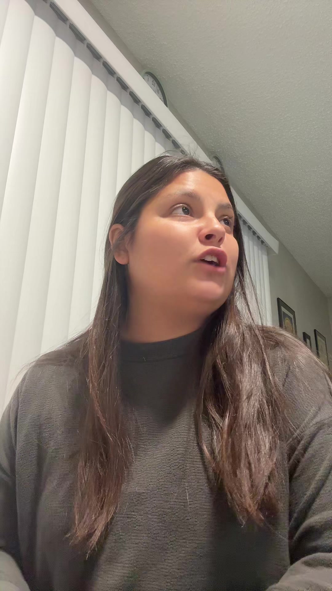 @HalleThomasss