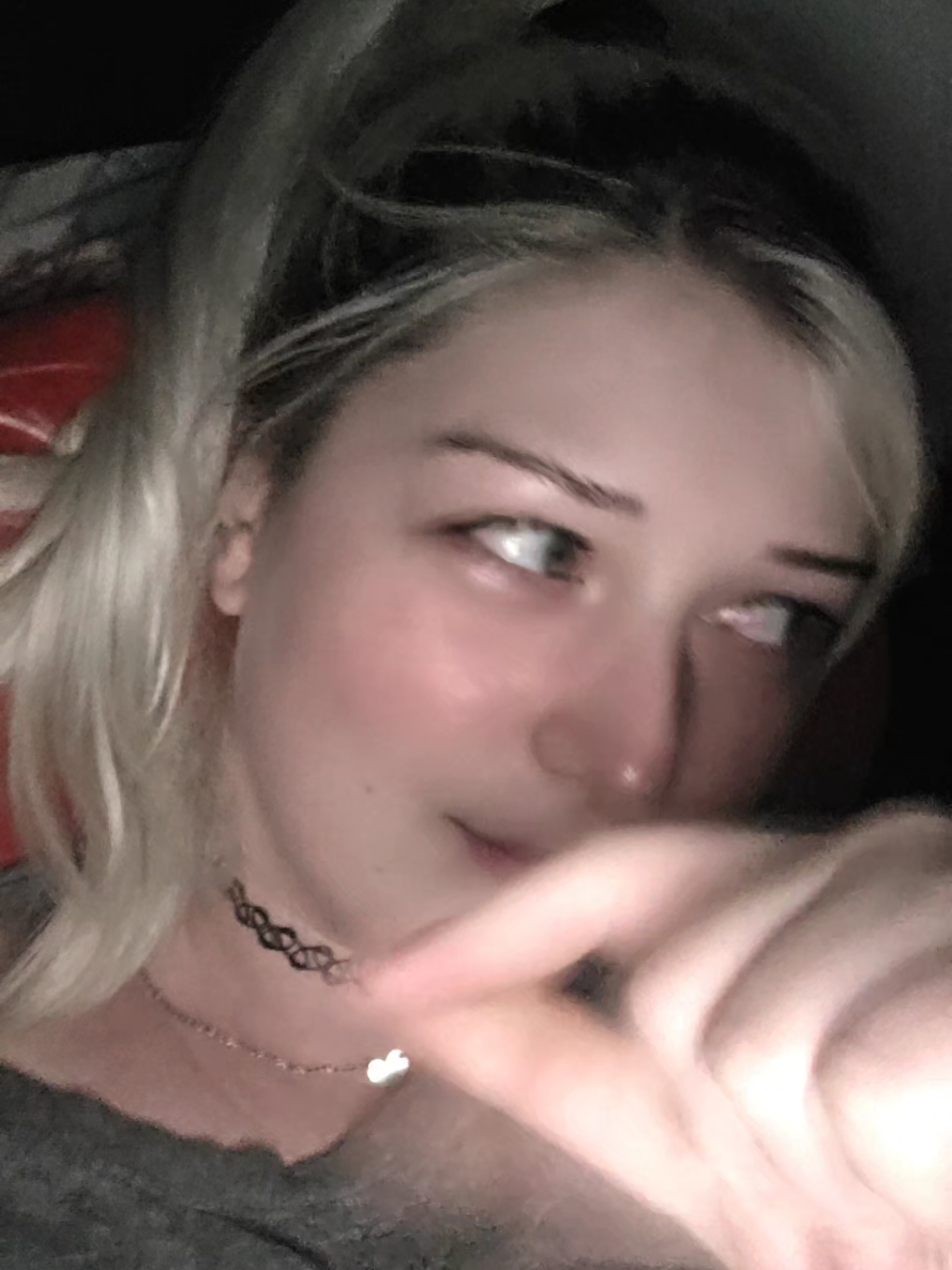 @nyx 🖤🥀