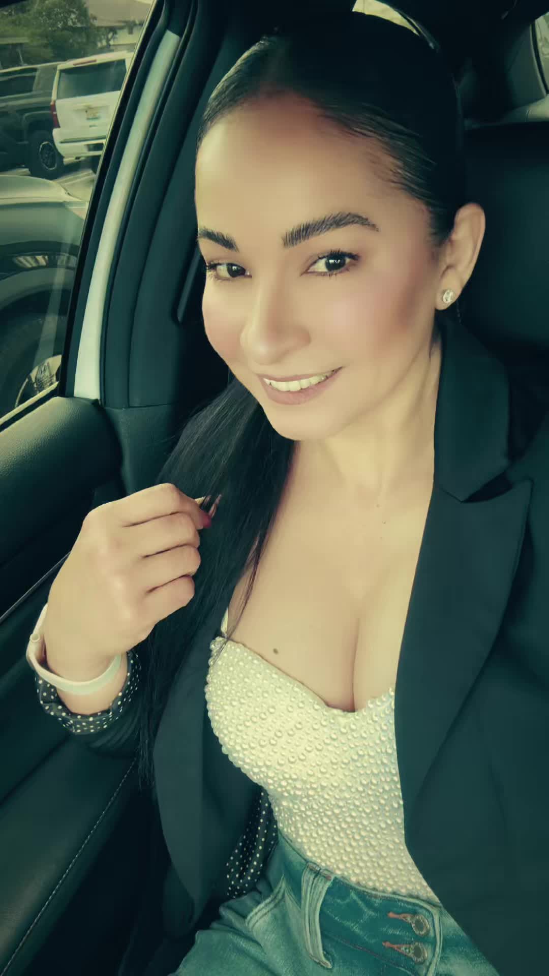 @monyqm7