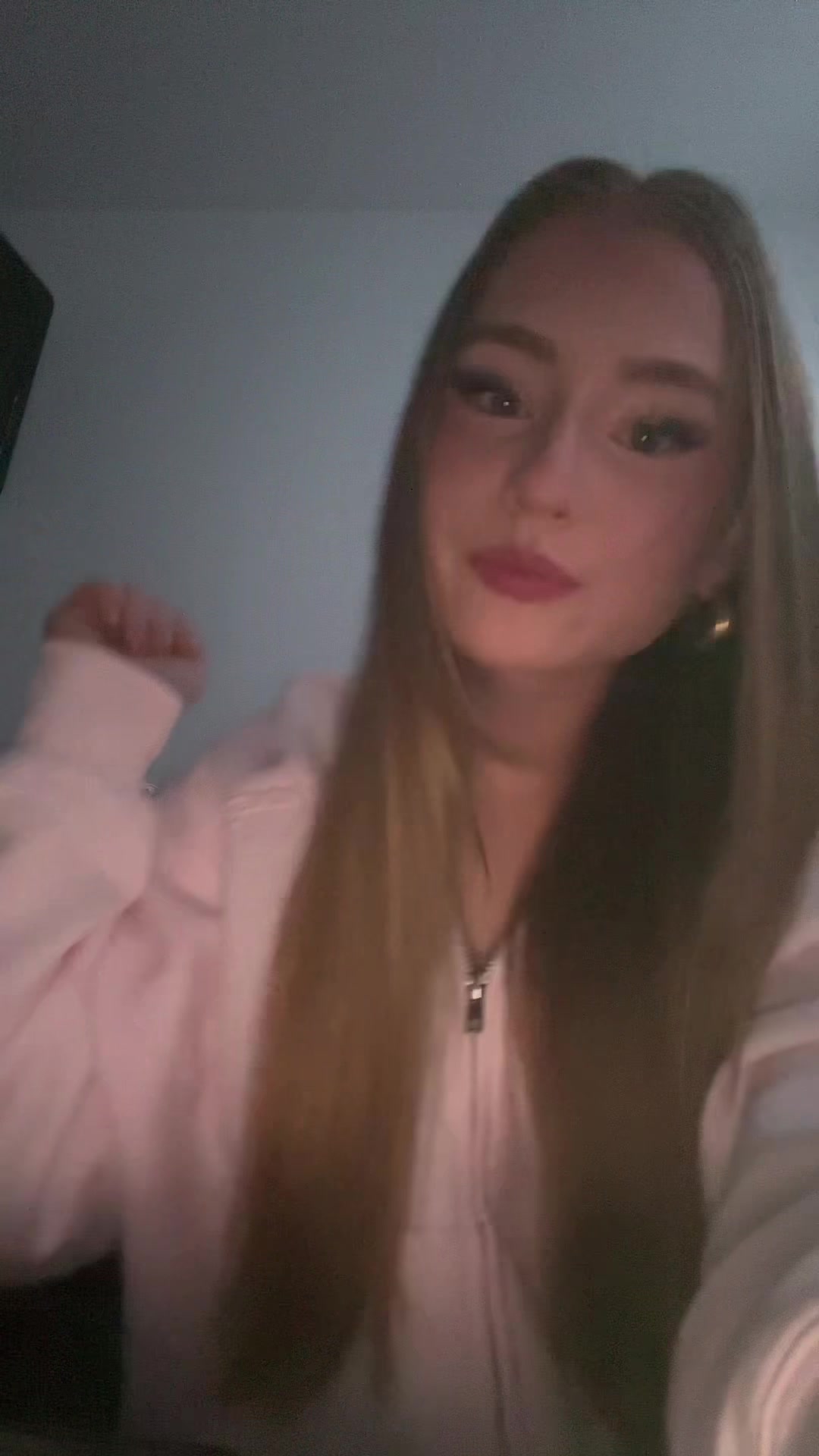 @isislinnemans