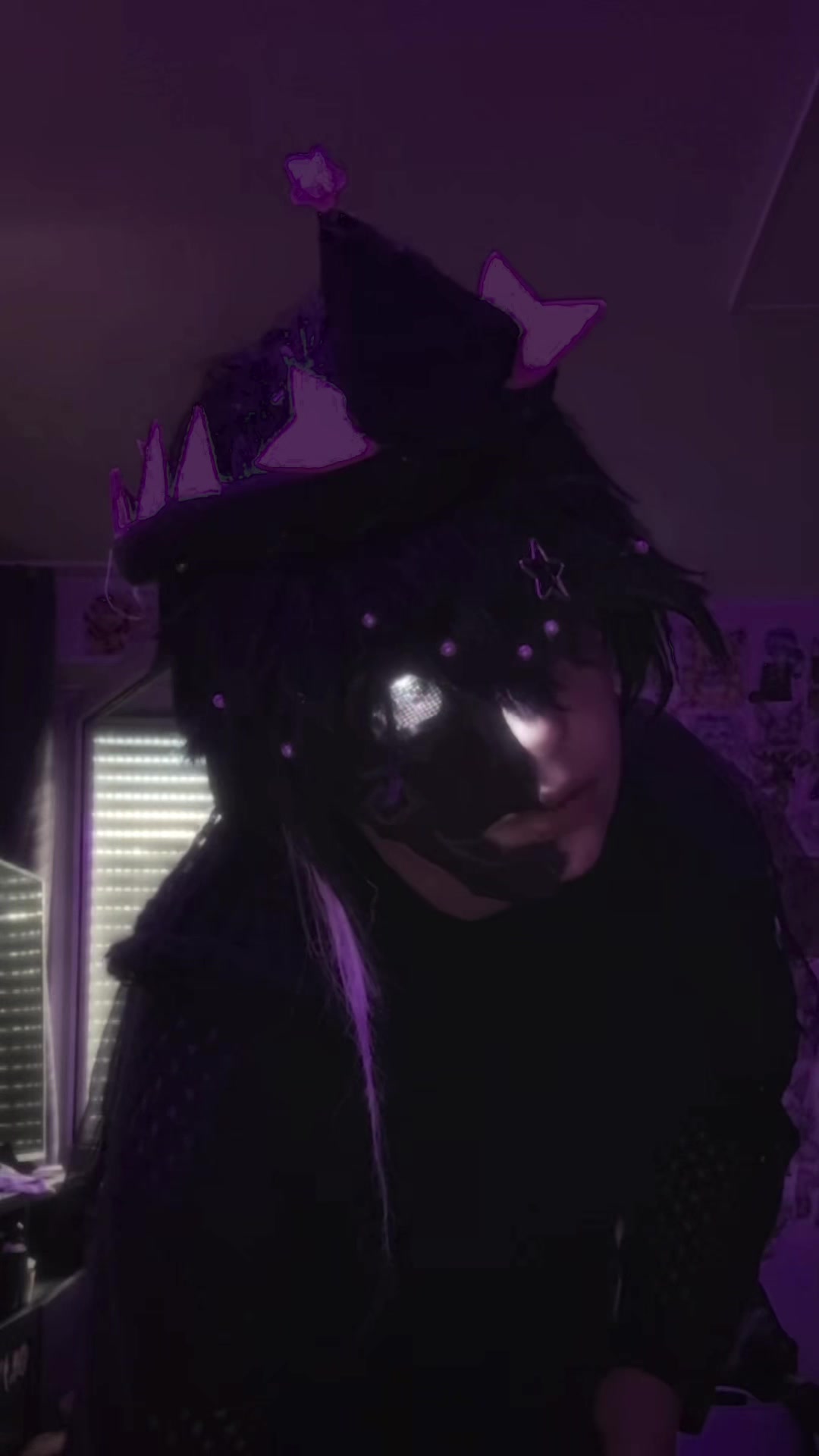 @mo0n.c0s