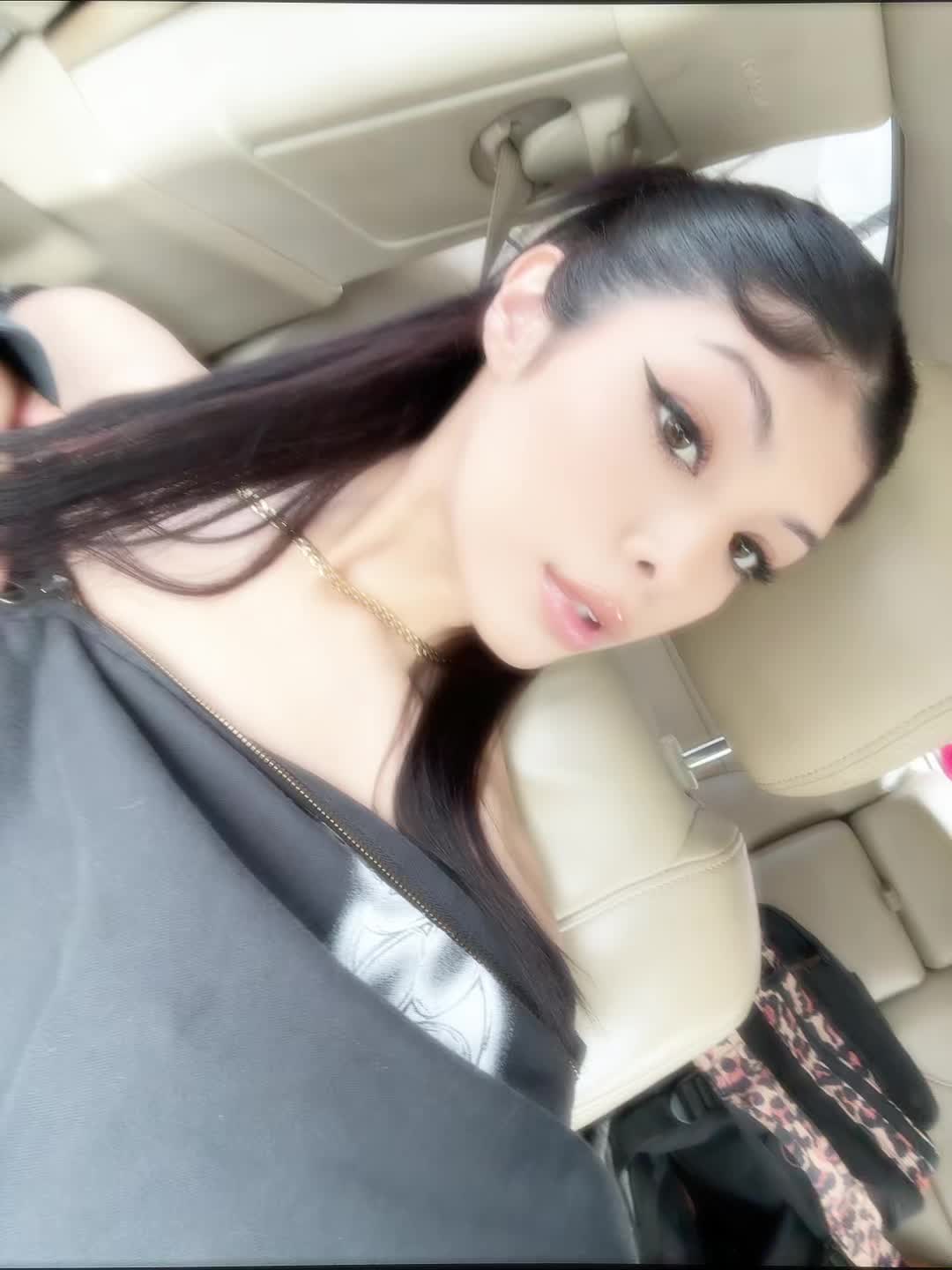@Naomi Marie