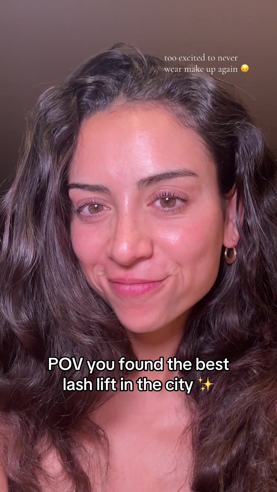 @L&eacute;a