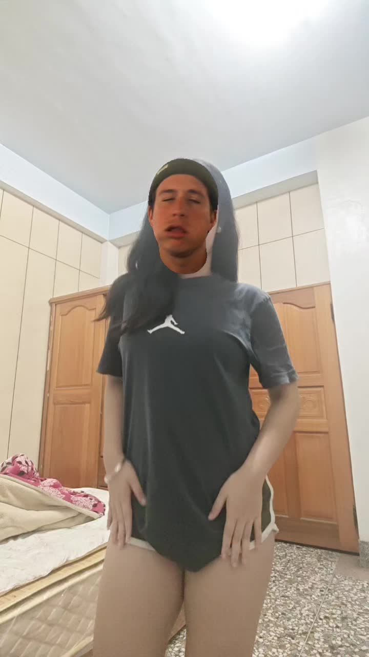 @我有一根大即拔🌚