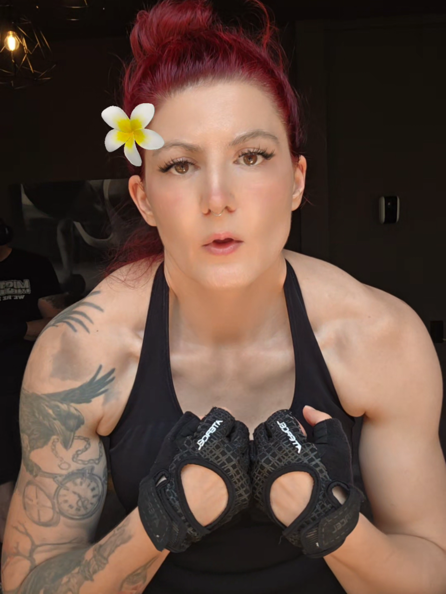 @🐝💪Kati Barbella