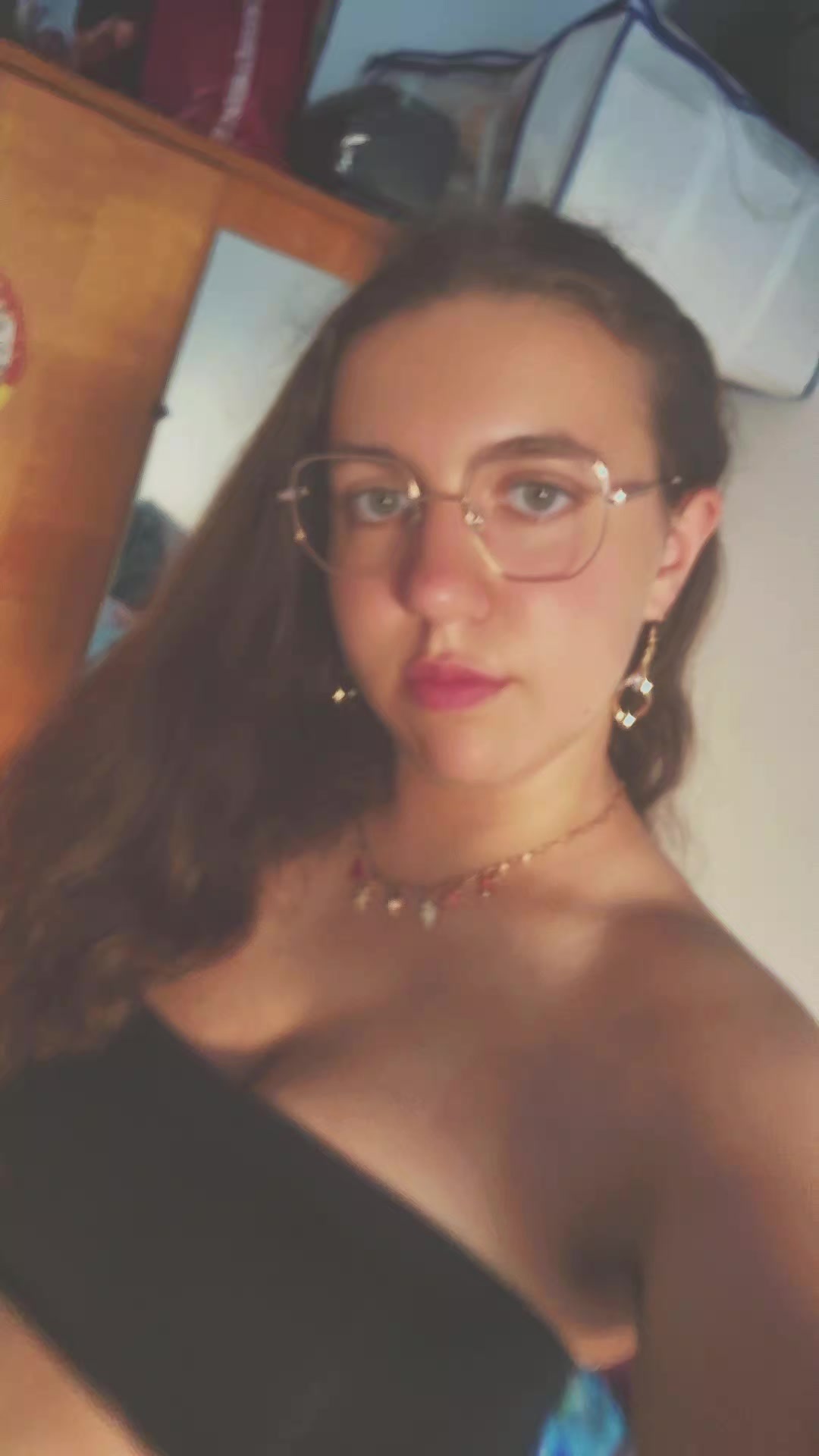 @Émilie ✝️🎶