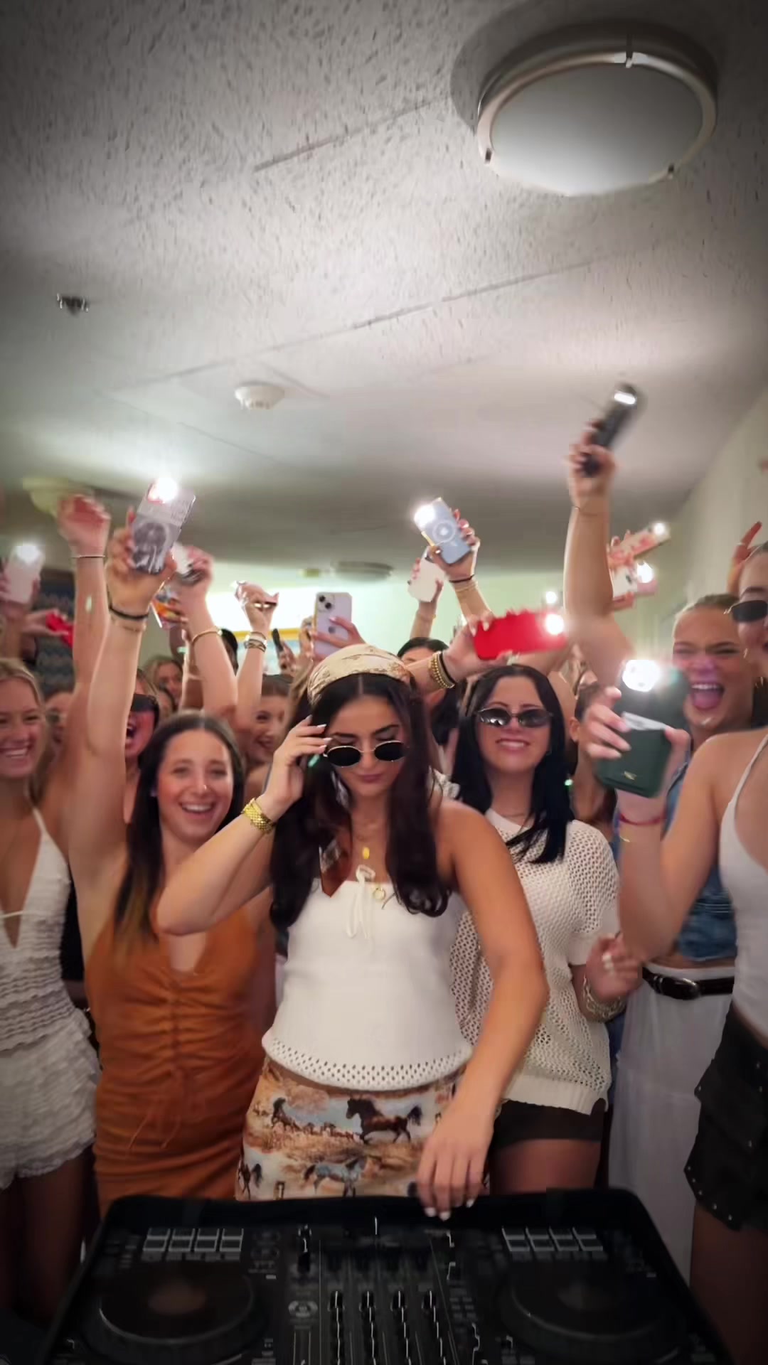 @UF DELTA PHI EPSILON