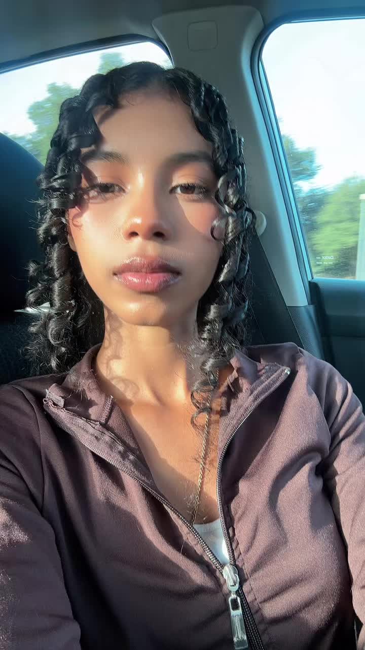 @Jasmine🎧ྀི