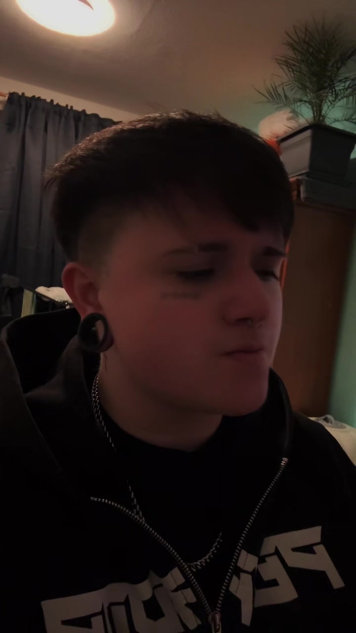 @L.