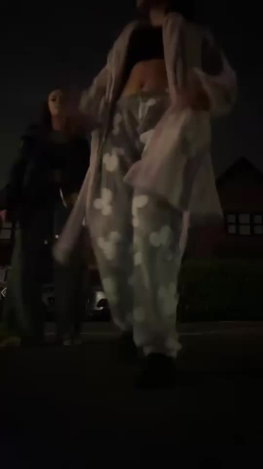 @pussywaggonsss