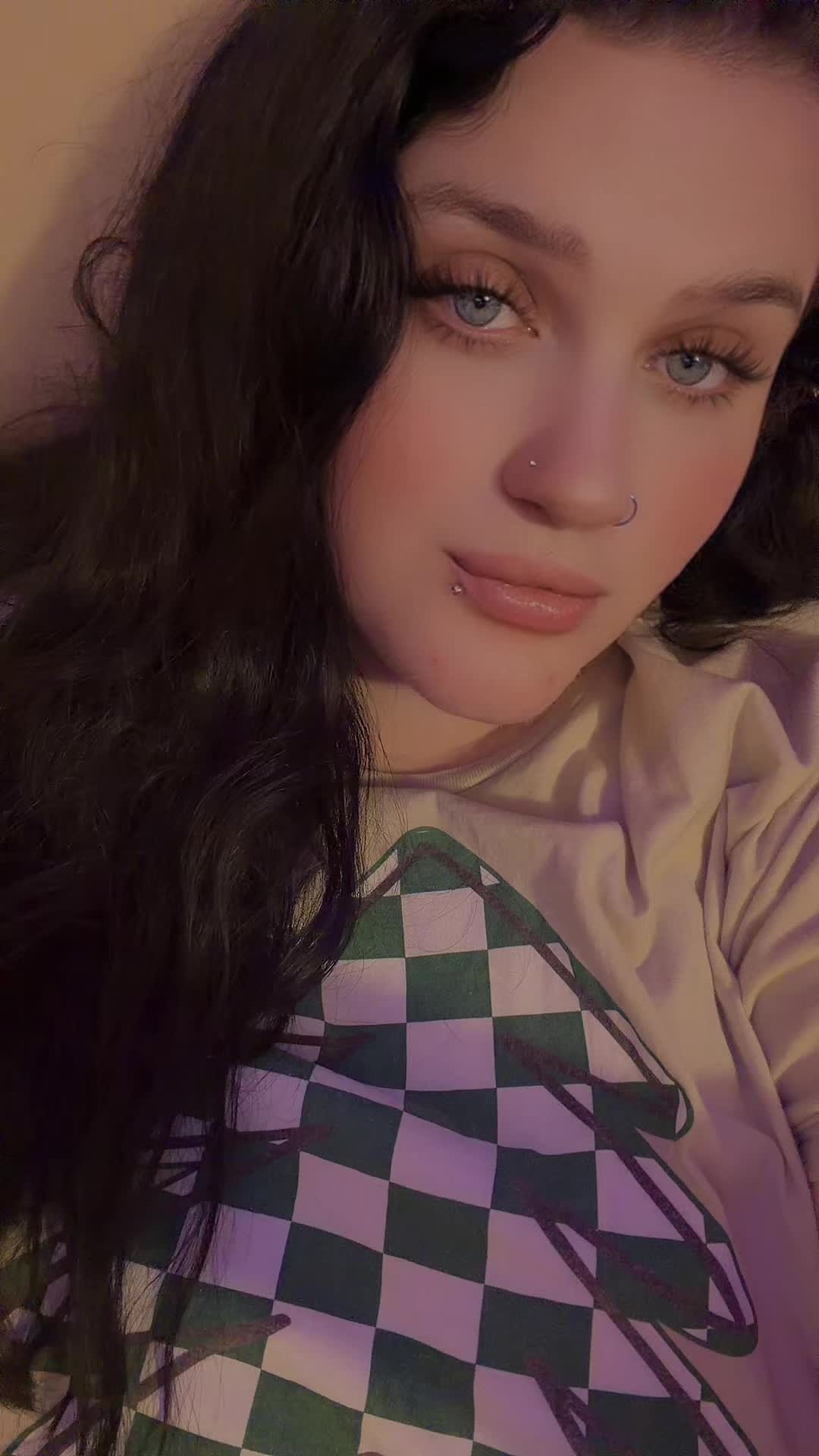 @Undercoverblueeyes2.1