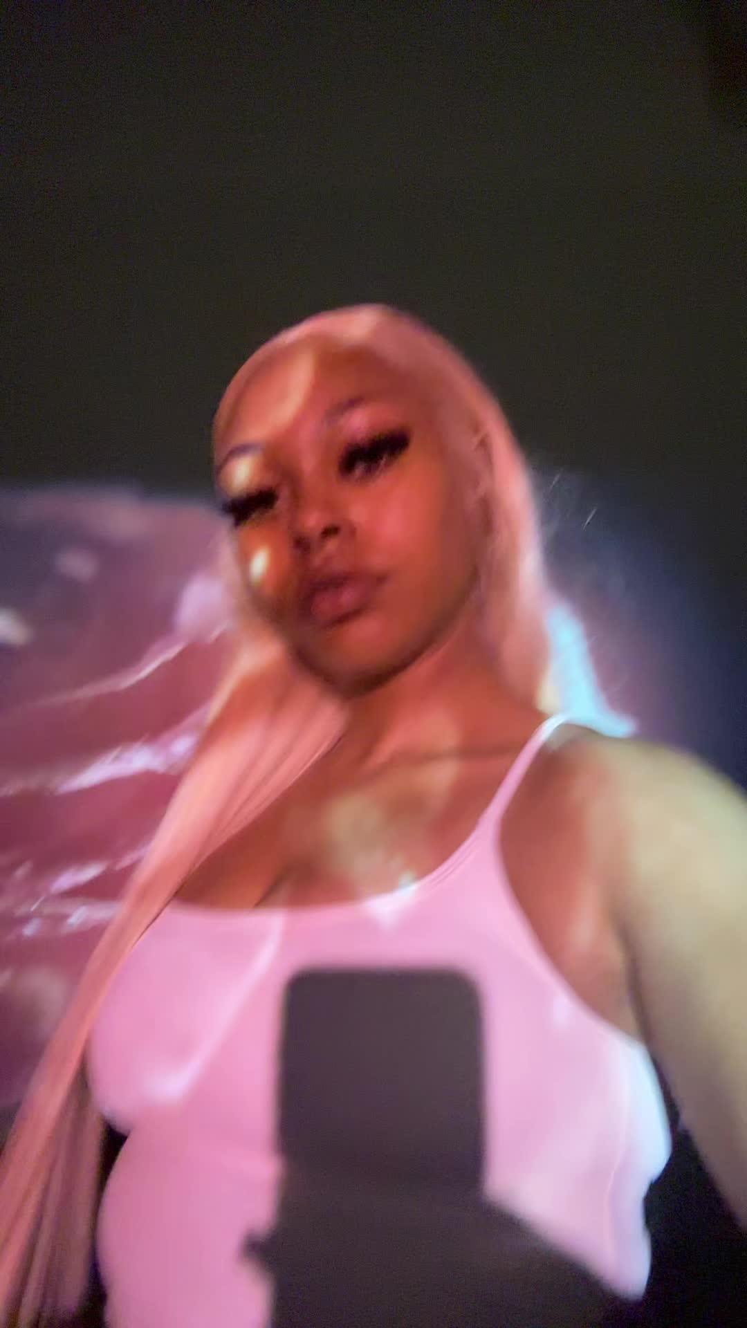 @ANGEL🫧🩷