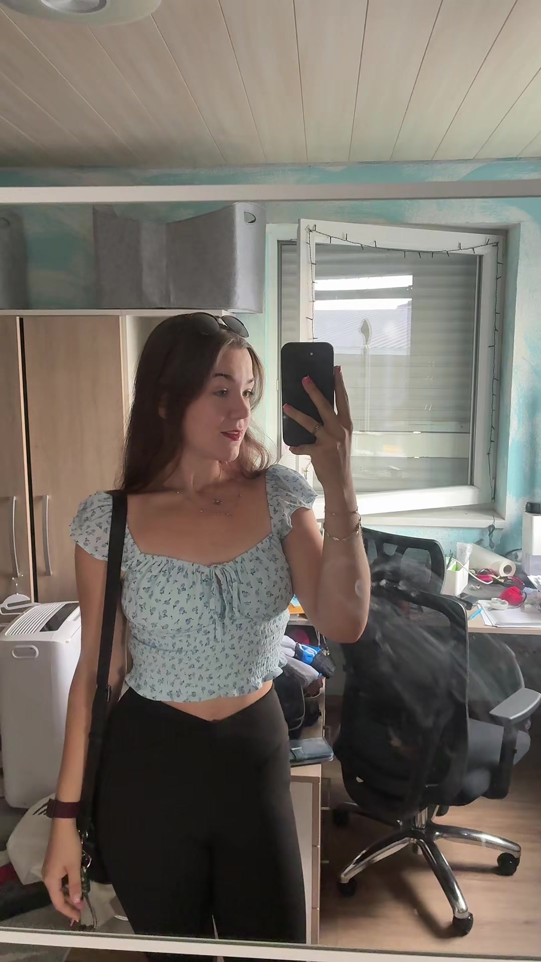 @Larissa