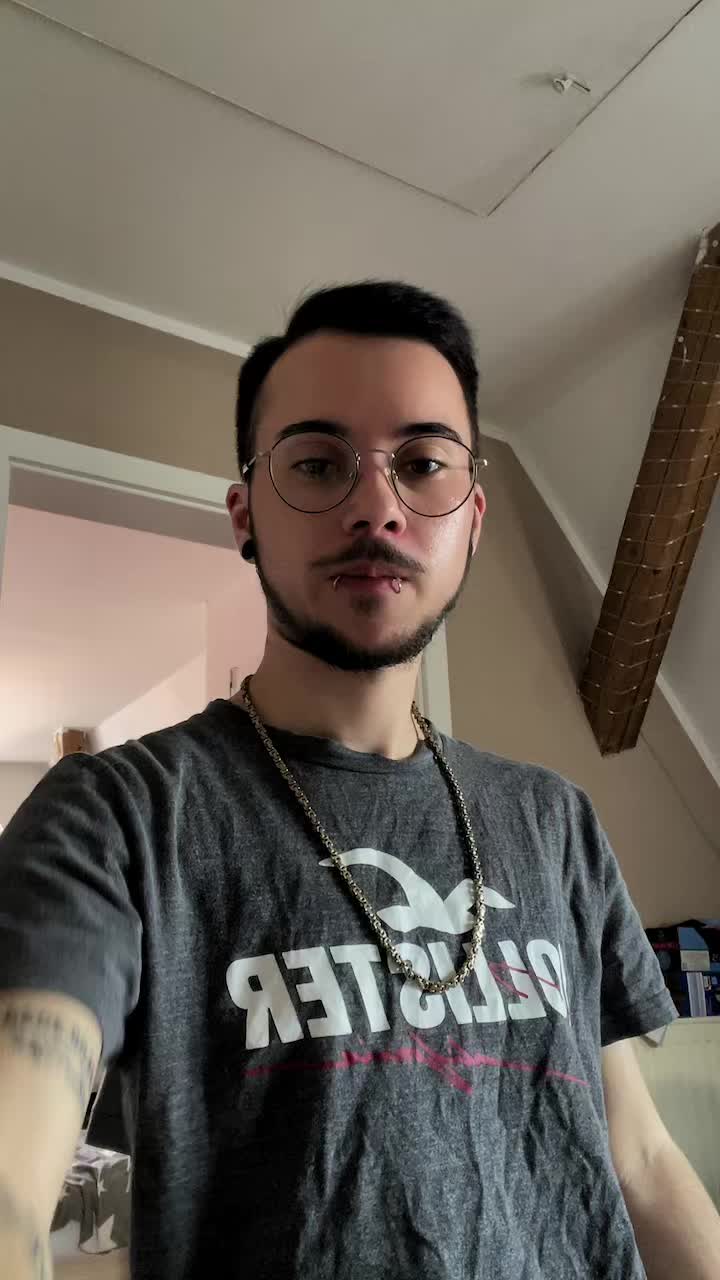 @Emilio.28🏳️&zwj;⚧️