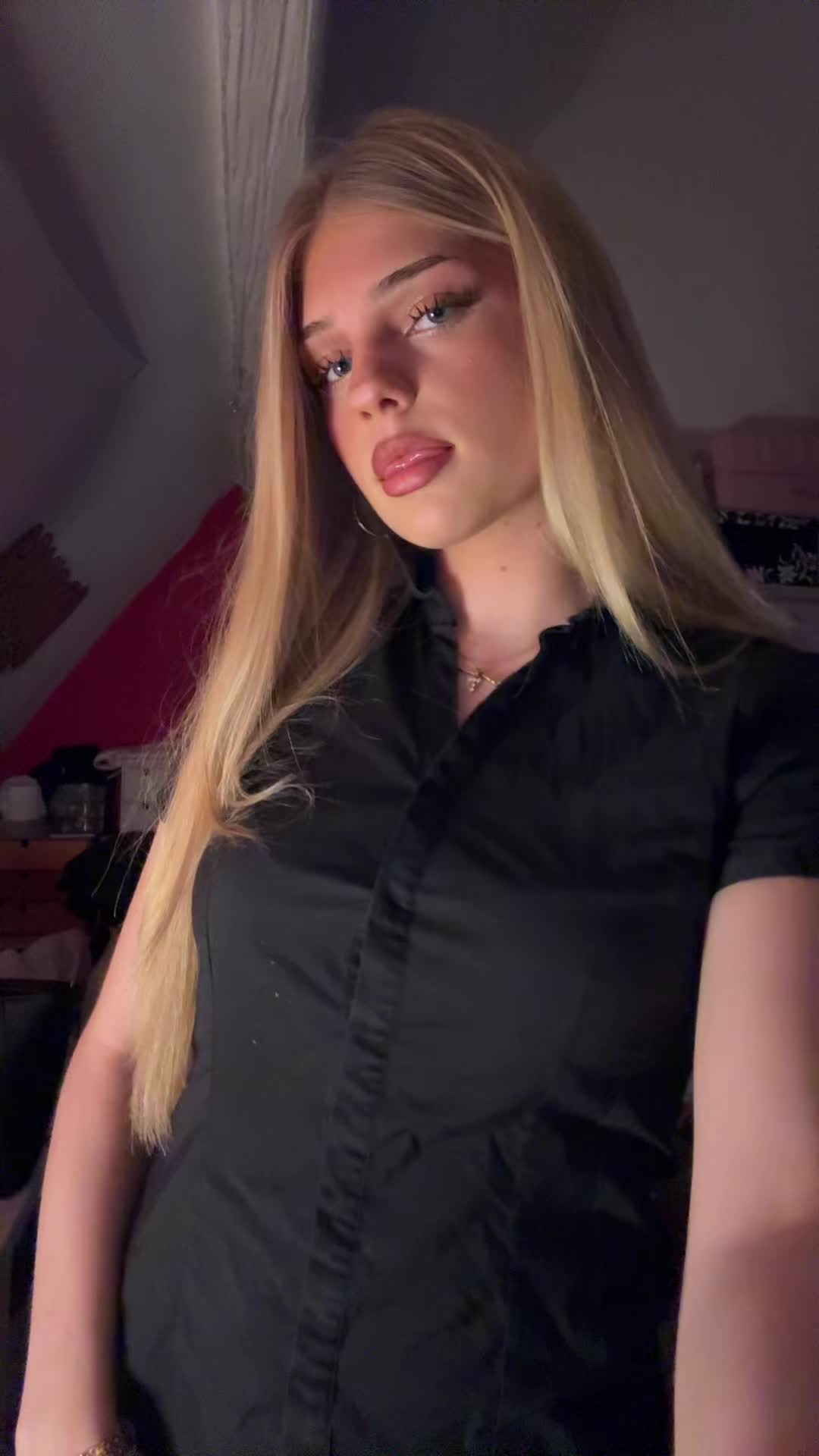 @julia