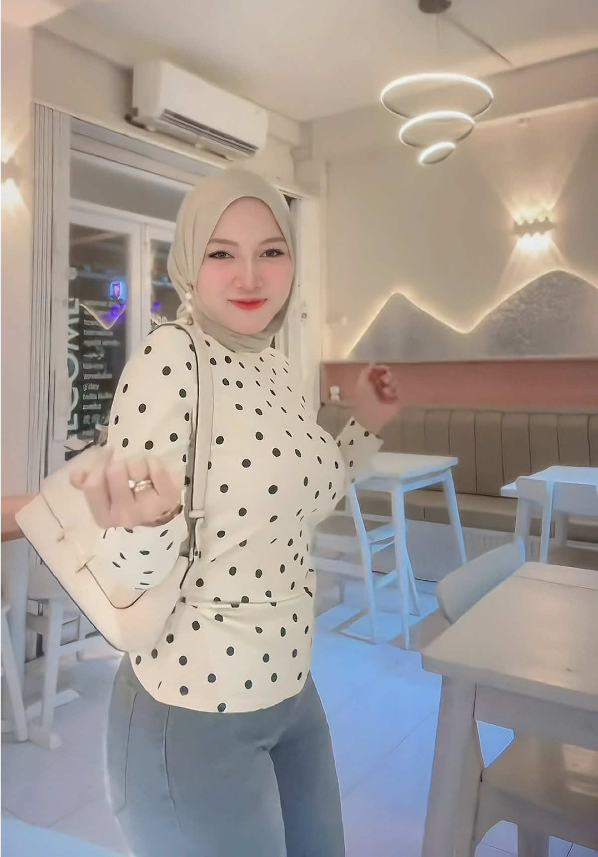 @Call me Mey ♍