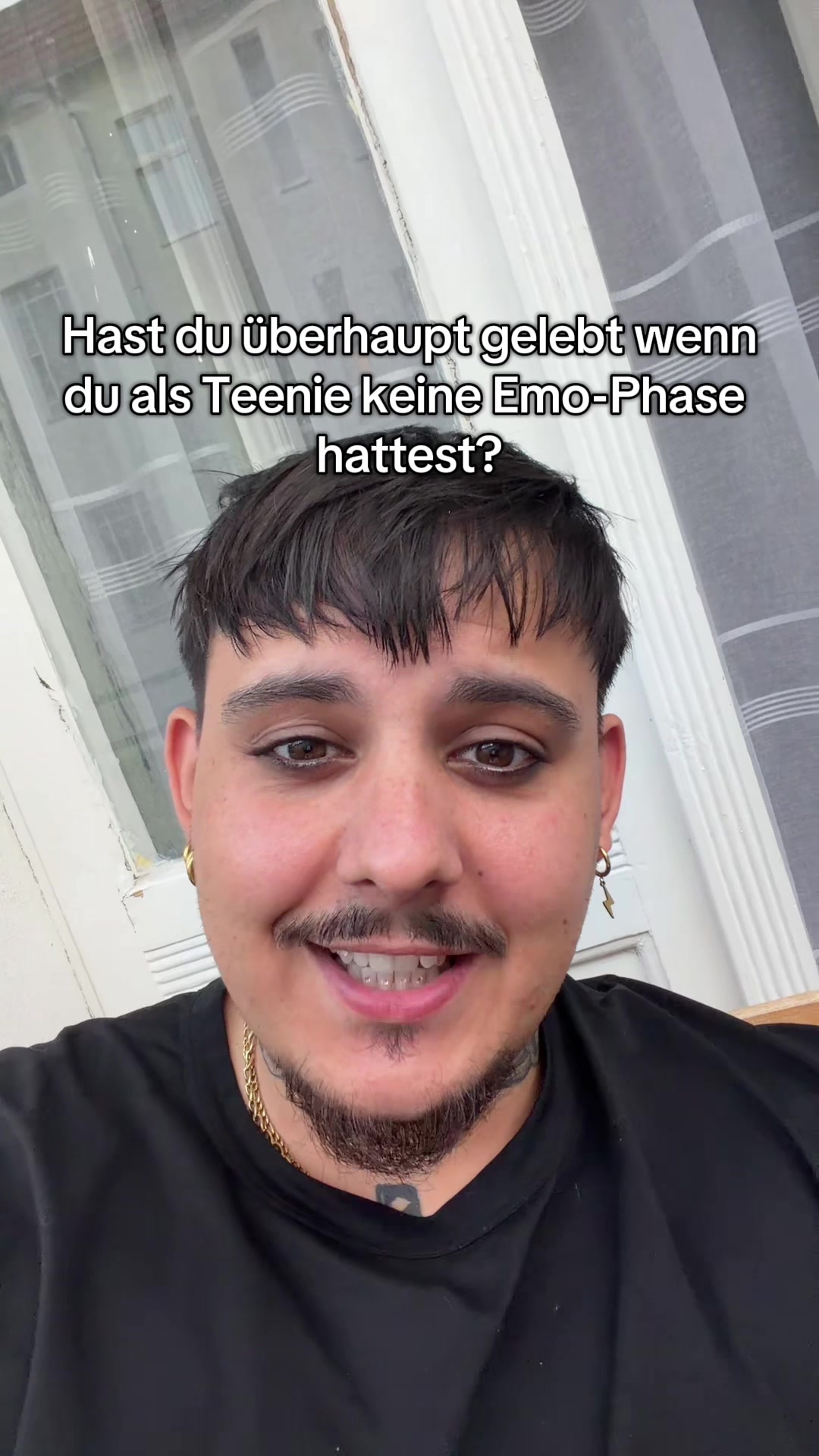 @LUZI