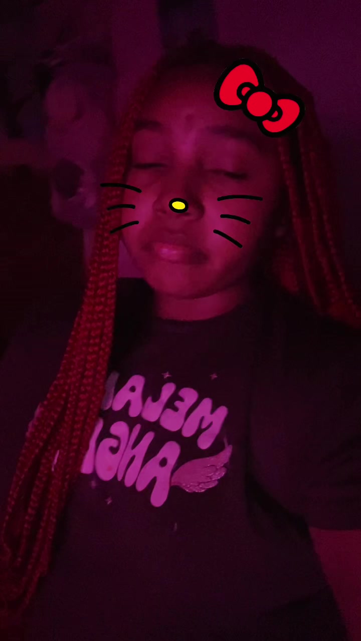 @prettygirlrenee2