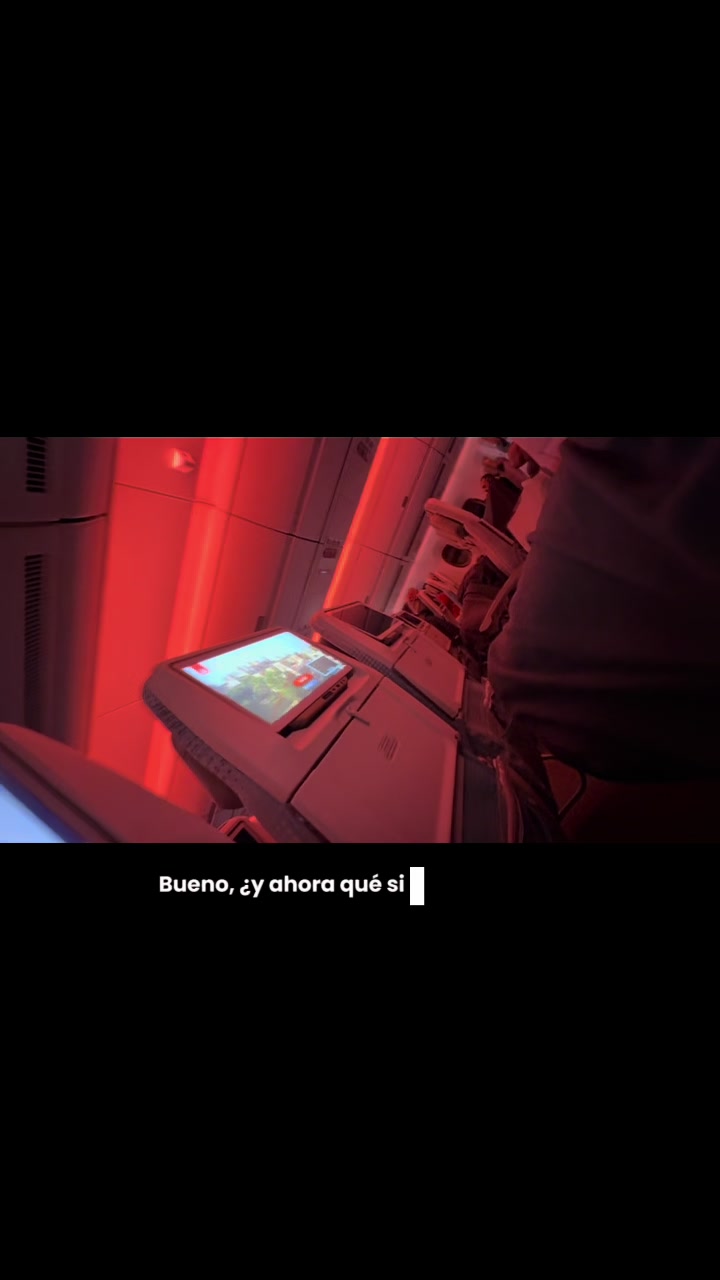 @Laura Sofía 👑