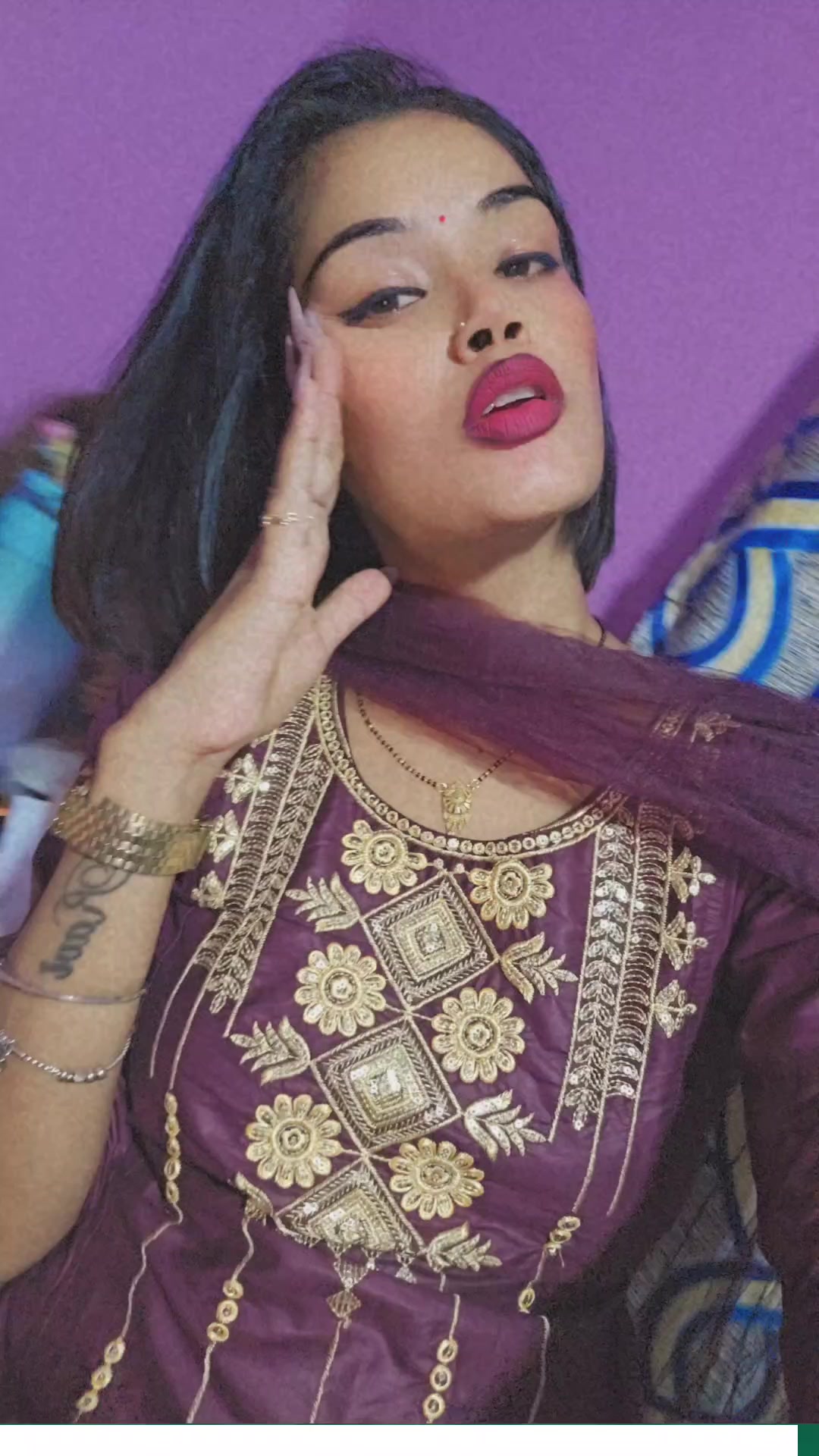 @🧿ClaSsy AvNi😝