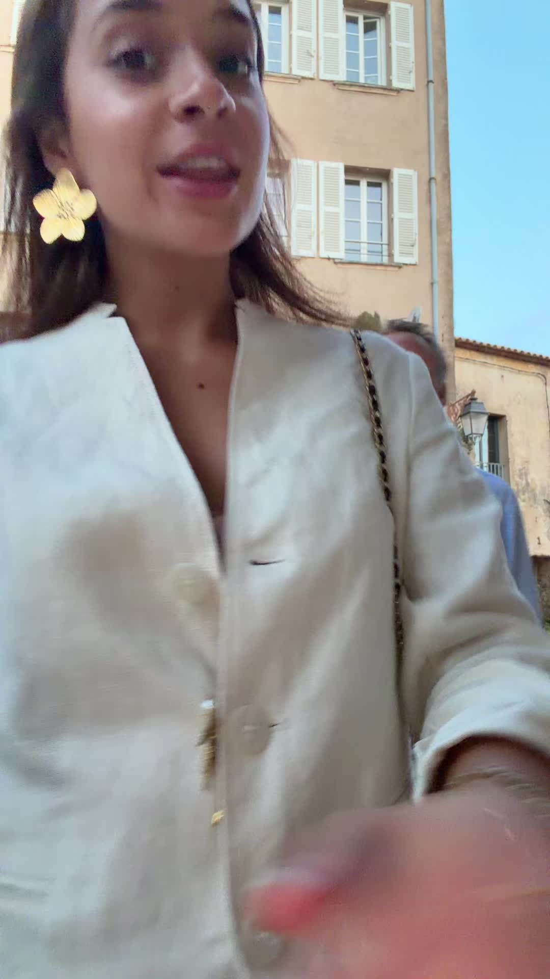 @Coco