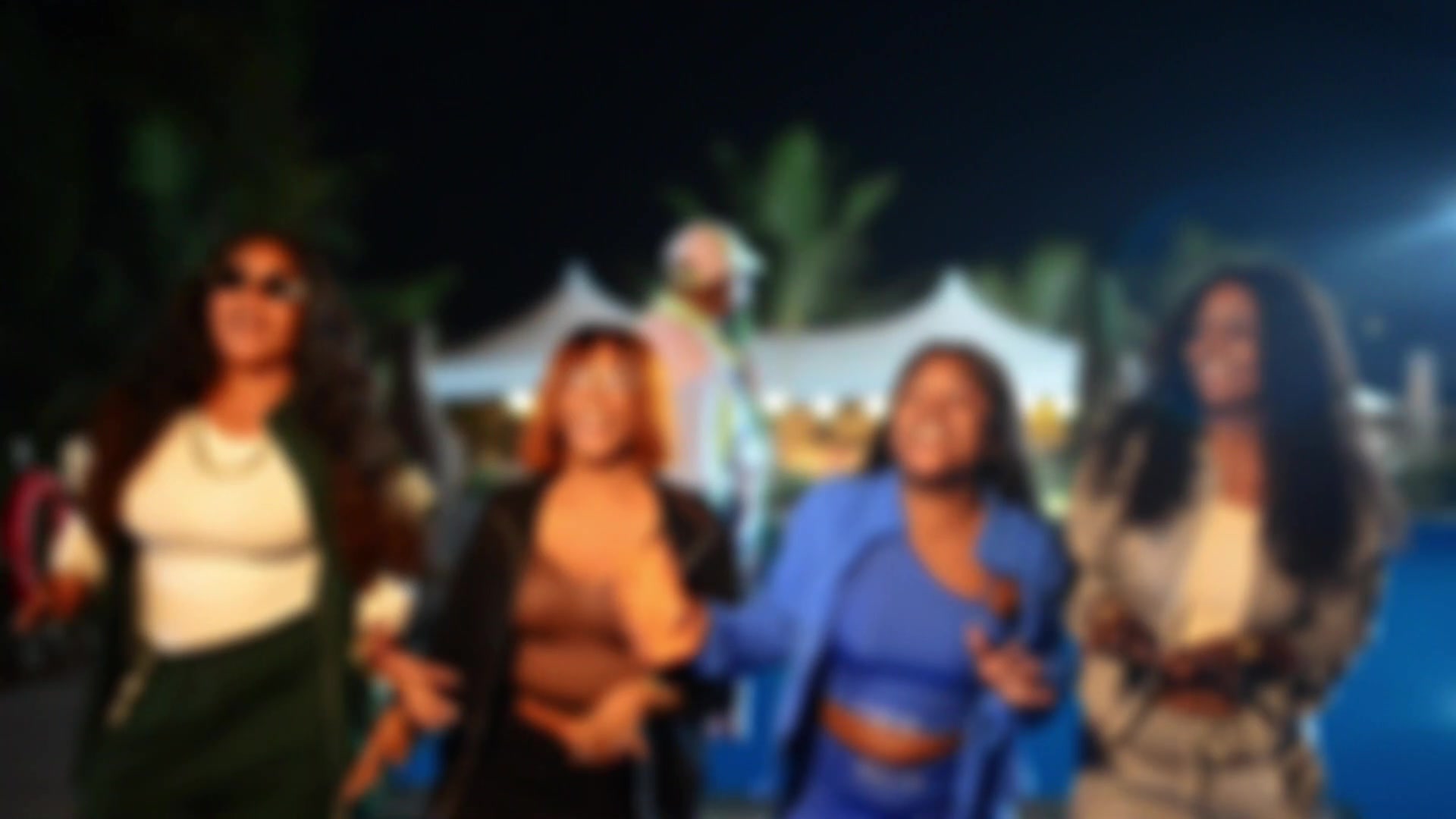 @𝐒𝐔𝐍𝐒𝐄𝐓 𝐑𝐃𝐂 🇨🇩