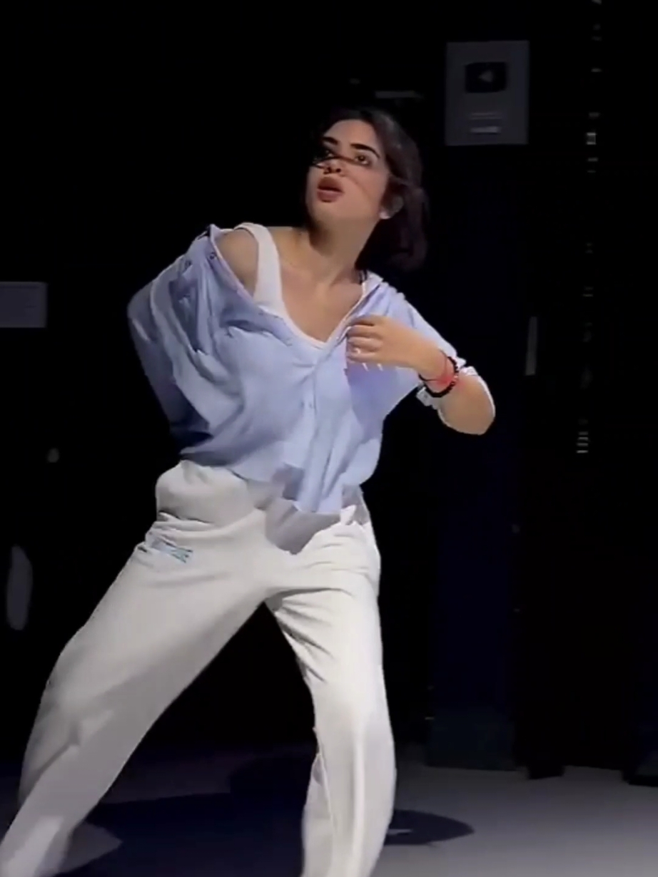 @Dance Lovers