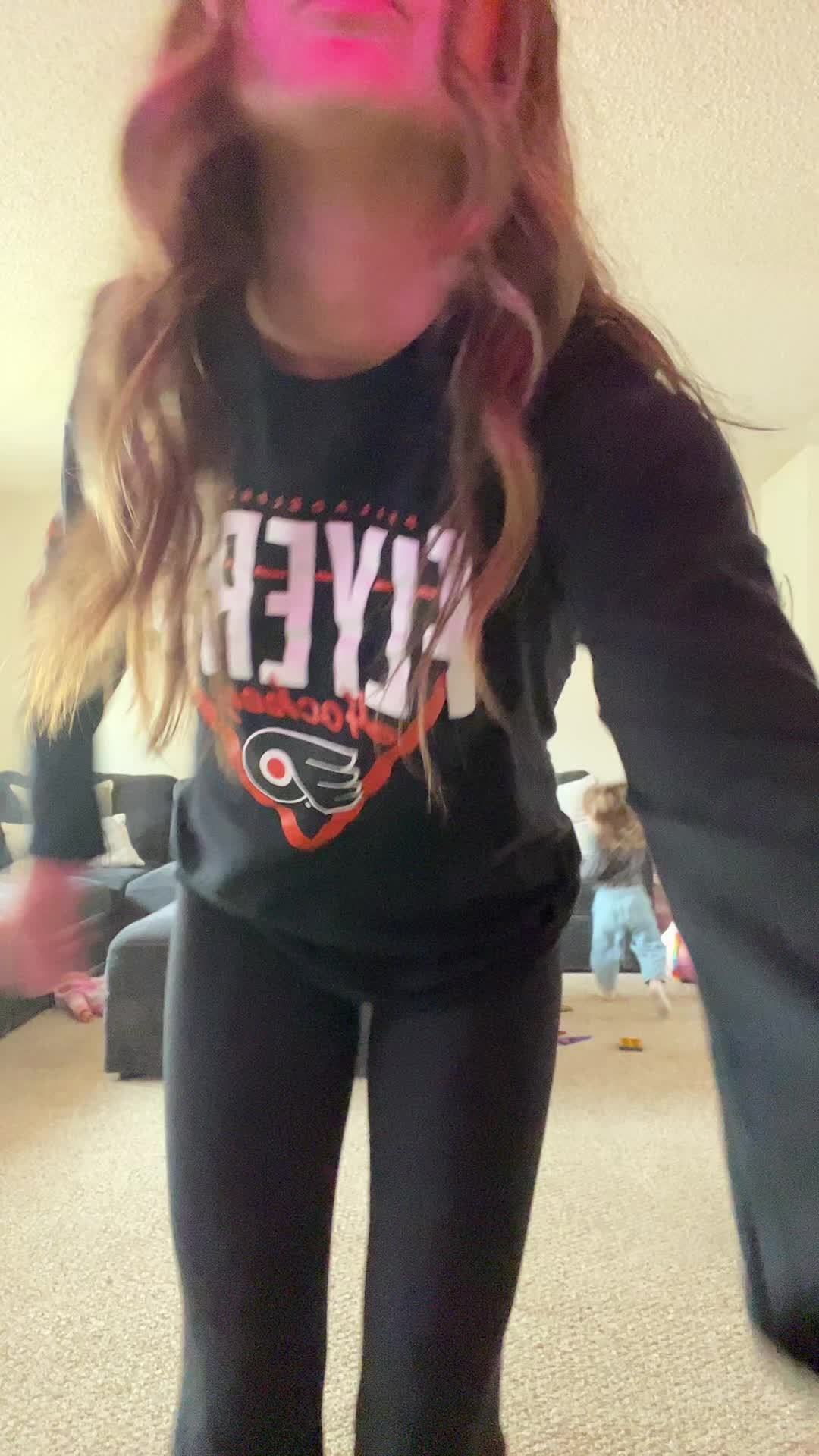 @Bella_spamms