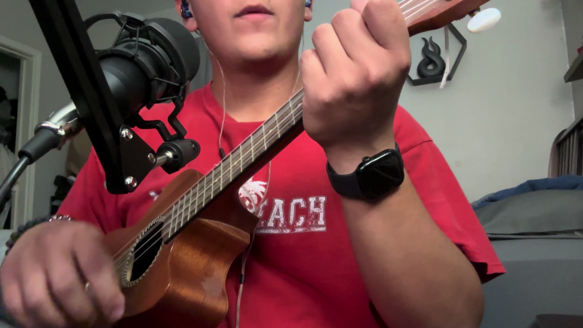 @jose_playshereandthere
