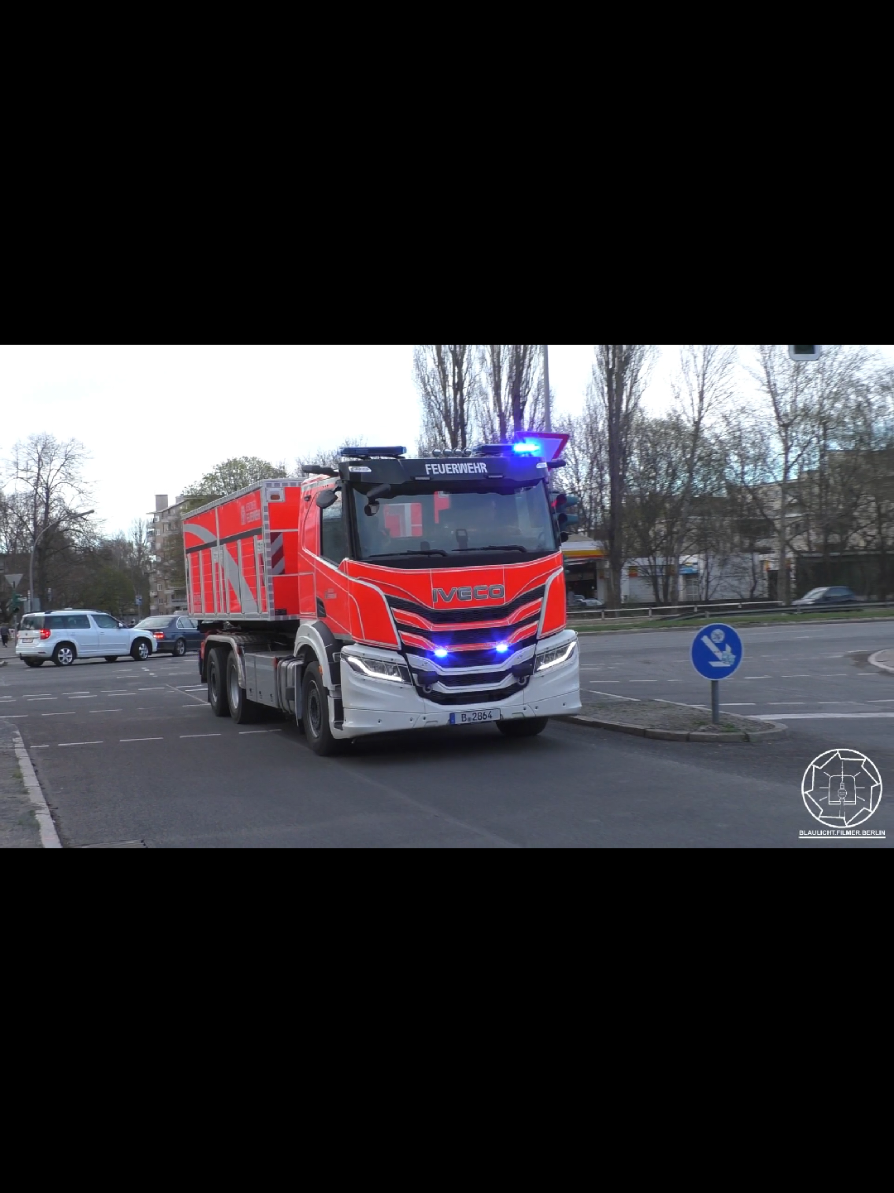 @Blaulicht.Filmer.Berlin