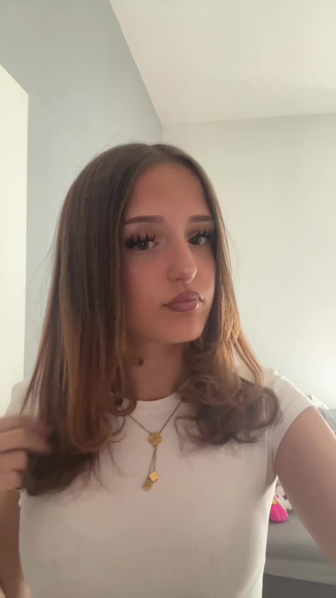 @👸🏽