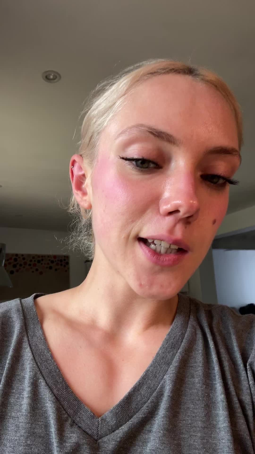 @avril