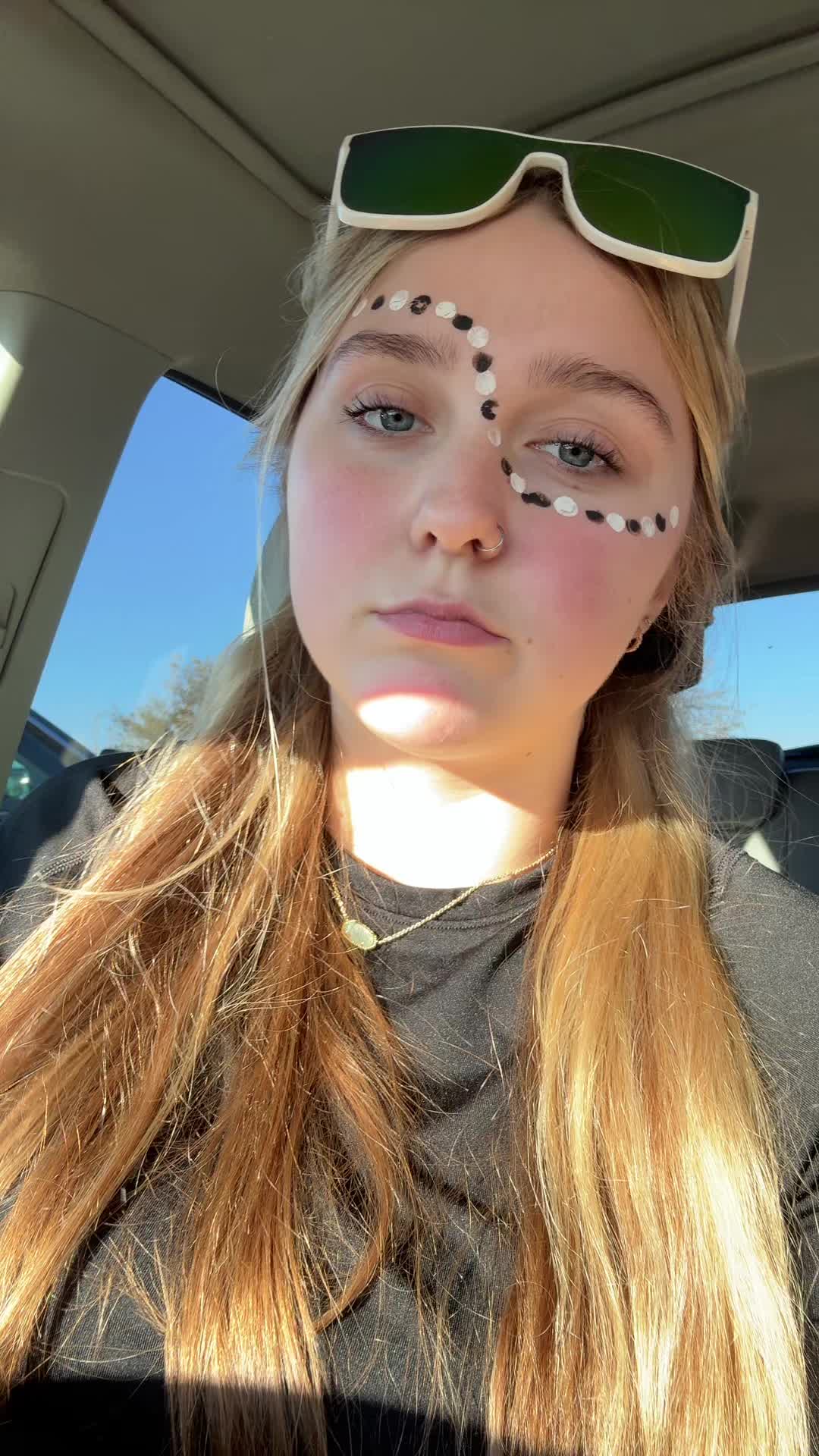 @Laney🖤ﾒ𝟶