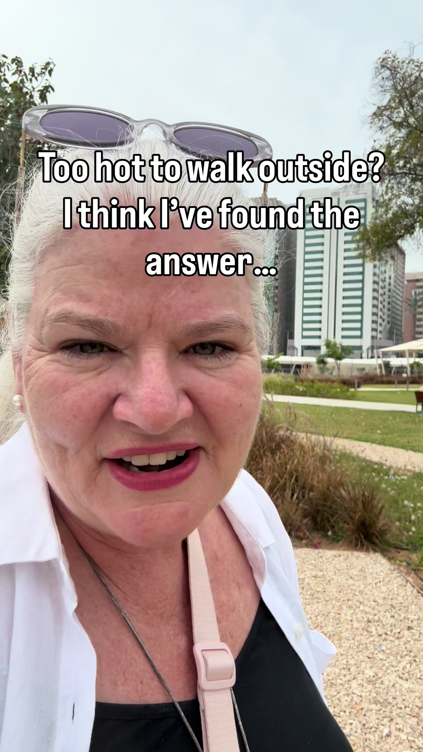 @julietinabudhabi