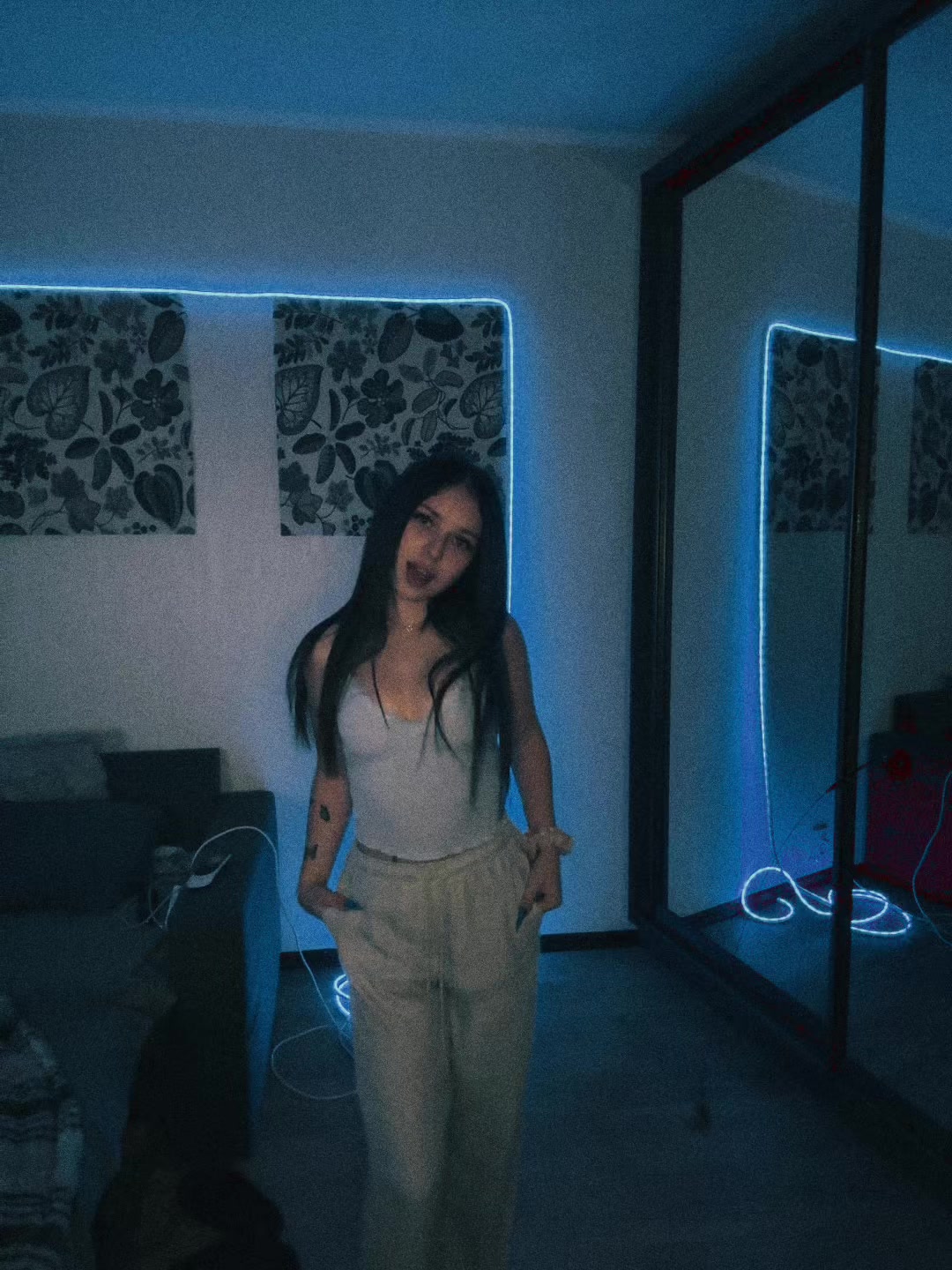 @oliis.ss