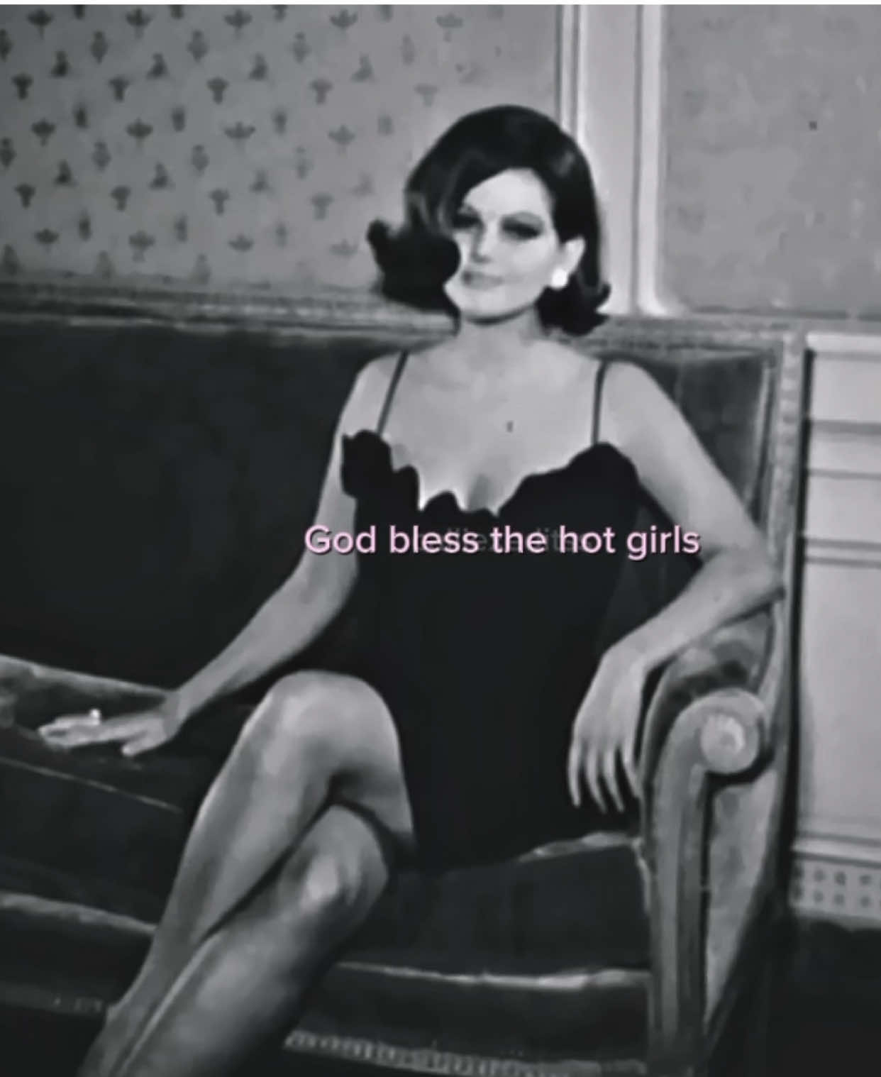 @CALLIE