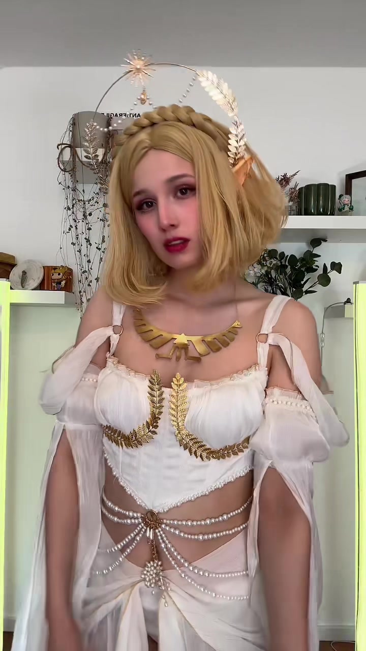 @RosaCosMultiverse
