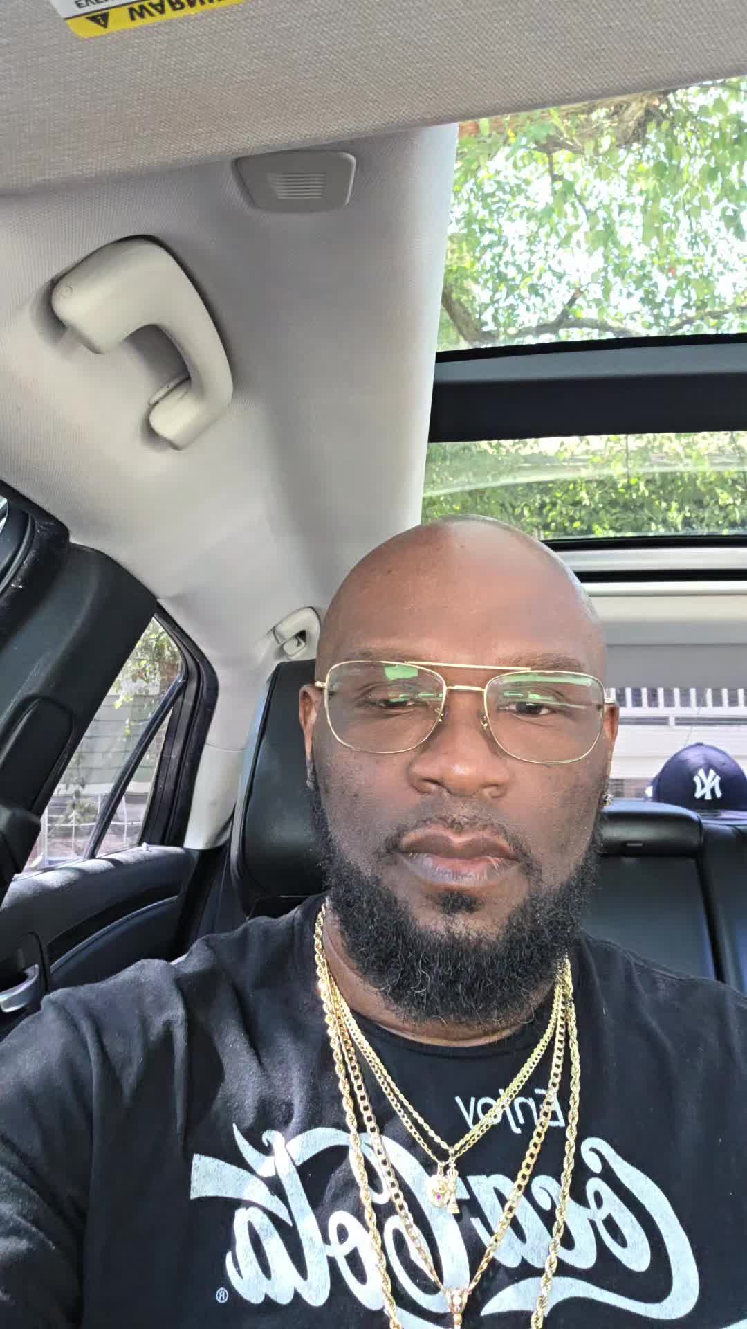 @Uncledeespeaks