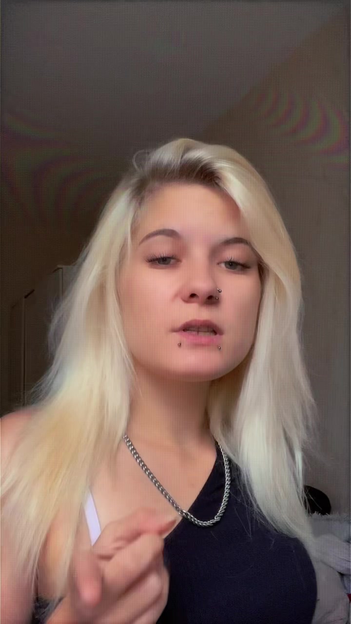 @Celine_cz