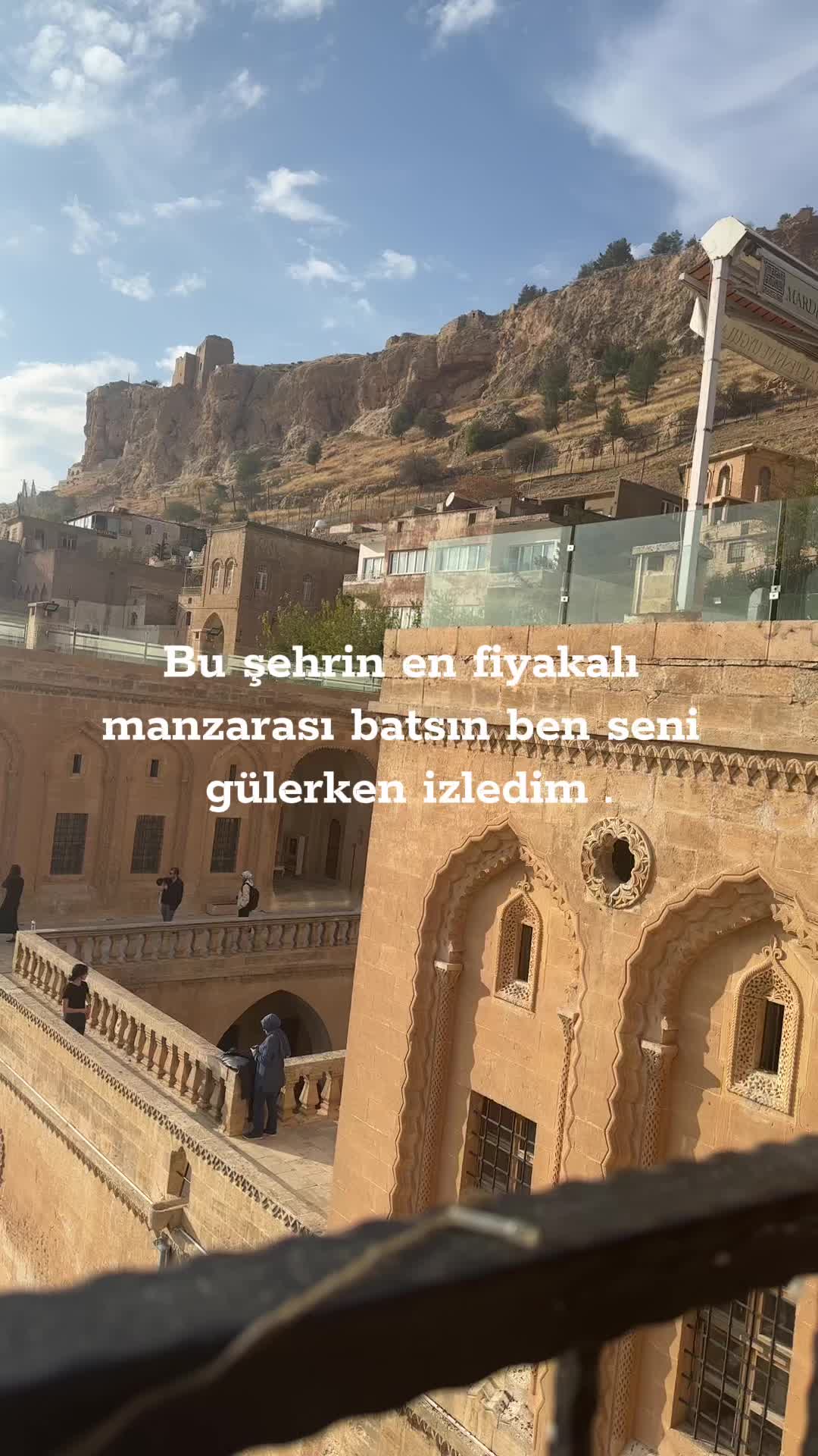 @B&uuml;nyamin Ay