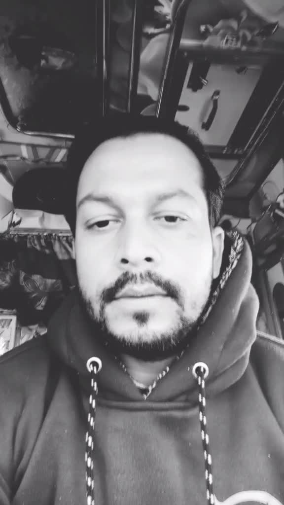 @Vicky-badshah3758