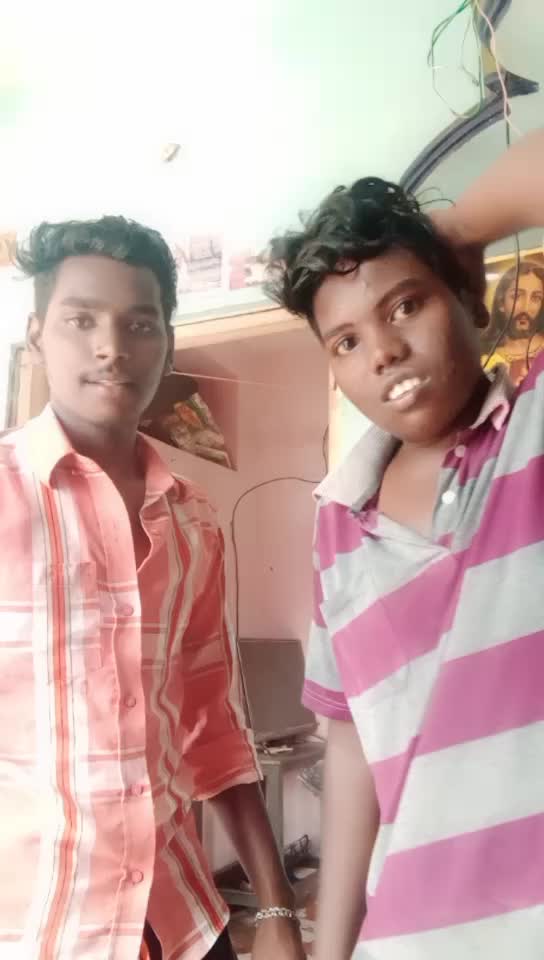 @user288621333122
