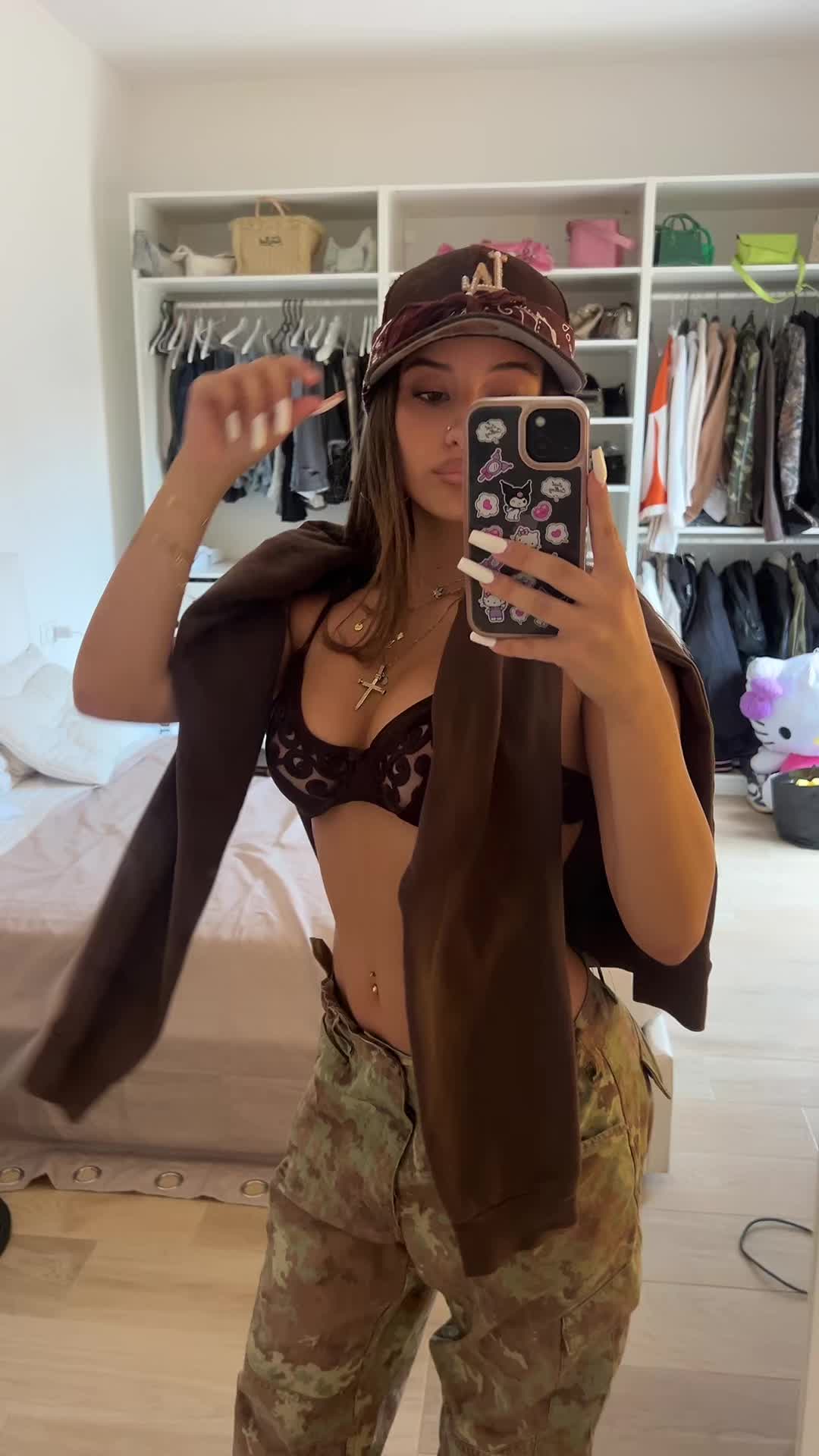 @ariii