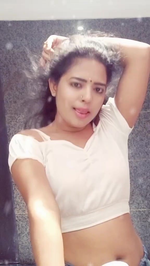 @TINA_PIKU_SARDAR634