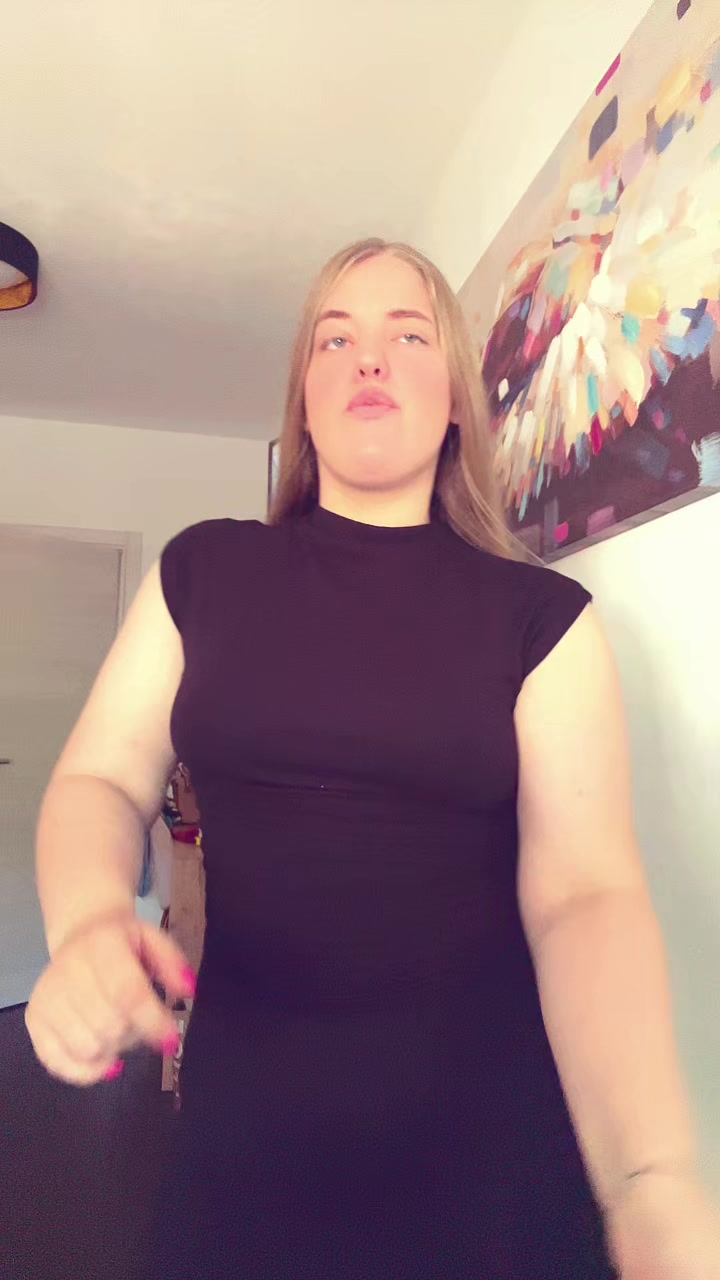 @𝑀𝑎𝑟𝑡𝑎🥥💋