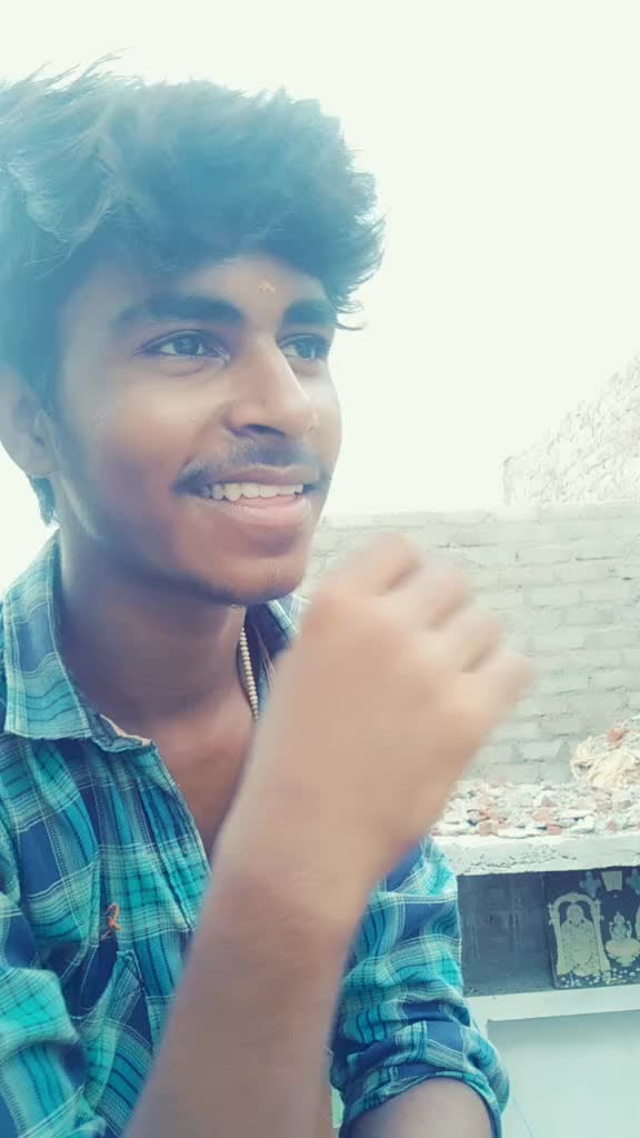 @Road side Romeo