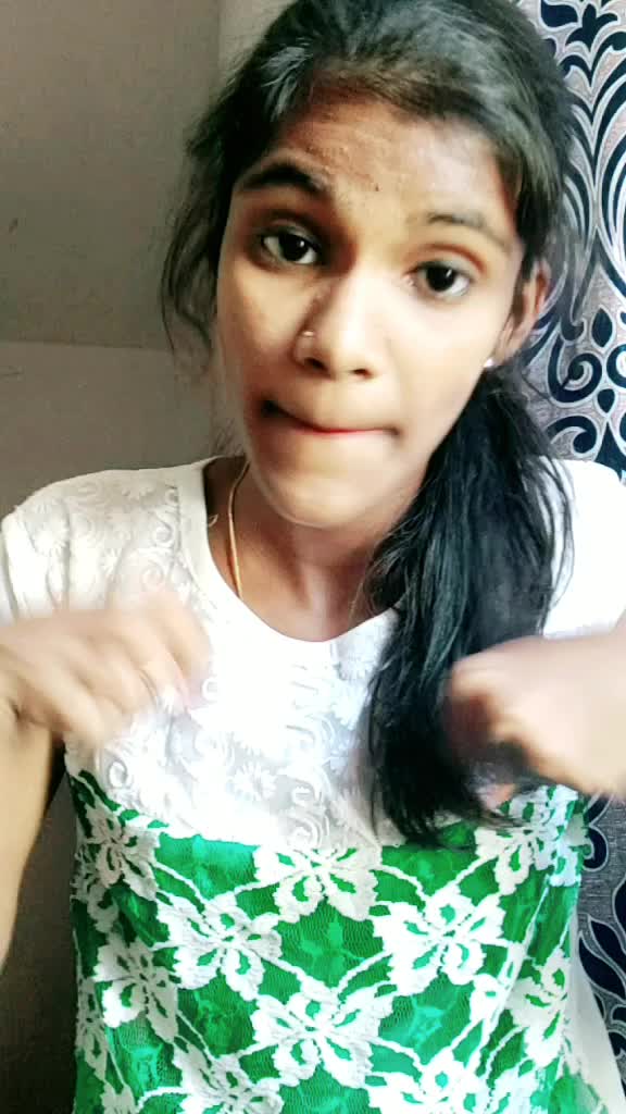 @deepika👑