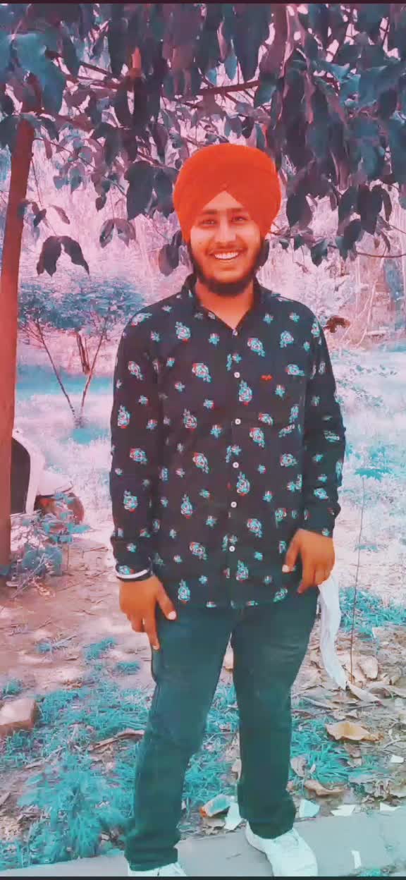 @SIMRANCHEEMA